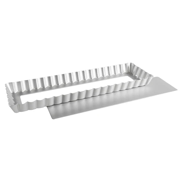 FD-PFT-1375 ANODIZED ALUMINUM OBLONG FLUTED TART REMOVABLE BOTTOM 13.75X4.25X1