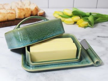BUT-BPORGRN13 GREEN PORCELAIN BUTTERIE